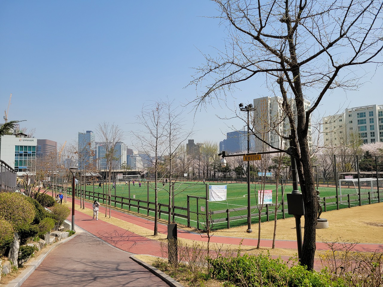 在这场备受 在这场备受